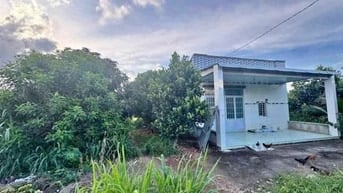 Chủ cần bán lô đất 3400m2 ngang 50 thổ cư 300m2 có nhà sẵn trên đất