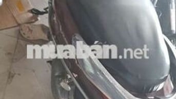 Honda Vision Đỏ ,đề 1 cái là chạy