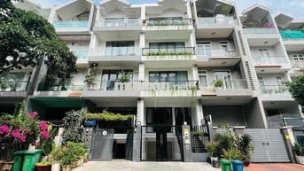 ✅Mặt bằng Kinh Doanh đường D4 KDC HimLam, P Tân Hưng, Q7. Dt 5x20m