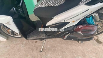 Honda Vario 125 màu Trắng Đen