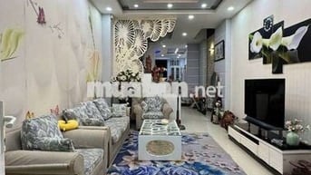 Nhà Mặt Tiền Kinh Doanh, 4 Tầng 4 PN, Gần ST Emart