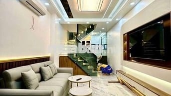 4,2 Tỷ TL nhà 1 lầu 2 PN hẻm 167/ Huỳnh Tấn Phát Quận 7