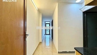 Khai Trương Căn Hộ .... 2 Phòng Ngủ... Ngay Vòng Xoay Dân Chủ ❄️❄️