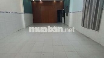 Nhà Mặt Tiền 5x20 1lầu 3pn 2 tolet .