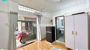 CHO THUÊ PHÒNG TRỌ GIÁ RẺ FULL NỘI THẤT SÂN TRƯỚC RỘNG RÃI THOÁNG MÁT