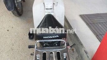 Honda Cup 50cc màu Xanh