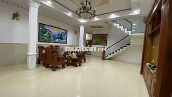 Cho tthuê nhà diện tích rộng Gò Vấp