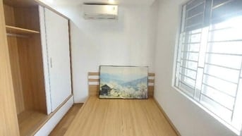 - Bán căn hộ chung cư Lĩnh Nam, Hoàng Mai, Siêu rẻ, 68m2, 4.98 tỷ