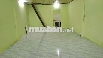 Cho thuê nhà mới sơn sửa, có gác  giá 4,tr Trung Mỹ Tây