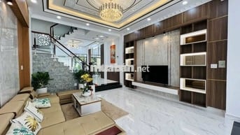 Cho thuê nhà phố cao cấp 3 lầuKhu Omely Đào tông Nguyên, NB,DT 5x16m.