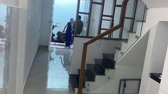 BÁN NHÀ CƯ XÁ PHÚ LÂM A. NHÀ HẺM 239 BÀ HOM