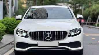 Mercedes E250 2018 màu trắng
