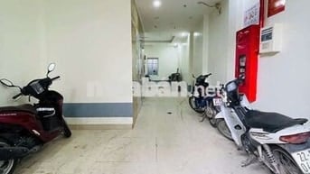 BÁN CCMN KĐT CẦU BƯƠU - 7 TẦNG - THANG MÁY - 10 PHÒNG KK + 1 PENHOUS.