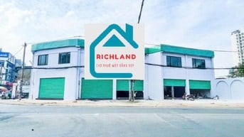 Cho Thuê Nhà GÓC 2MT : Hà Huy Giáp, Phường Thạnh Lộc, Quận 12, TPHCM