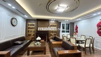 Chung cư Cầu Giấy-Hoàng Quốc Việt full tiện ích - 3pn 2vs ở cực thích