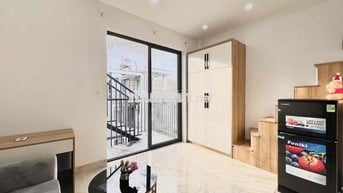 CHO THUÊ DUPLEX BANCOL GIÁ CỰC HÒI MÀ FULL NỘI THẤT NGAY NGÃ TƯ BỐN XÃ