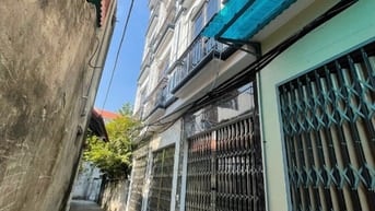 Nhà Văn Nội - Phú Lương, 5 tầng, 40m2, hơn 6 tỷ