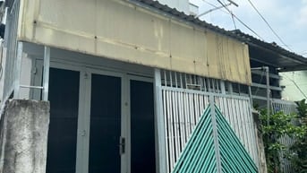 Phòng trọ mặt tiền hẻm gần sát Vincom Trần Trọng Cung