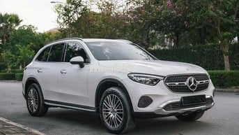 🔺𝐌𝐄𝐑𝐂𝐄𝐃𝐄𝐒-𝐁𝐄𝐍𝐙 GLC200 4MATIC SẢN XUẤT 2023 LƯỚT
