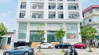 CĂN HỘ SIÊU PHẨM - OTO ĐỖ CỬA NGAY MẶT ĐƯỜNG LỚN FULL ĐỒ MG RIÊNG