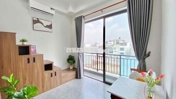 STUDIO NHỎ GỌN FULL NỘI THẤT CÓ BAN CÔNG SIÊU THOÁNG NGAY AEON MALL