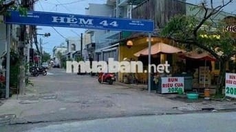 Nhà trệt lầu trục chính hẻm 44 Võ Trường Toản