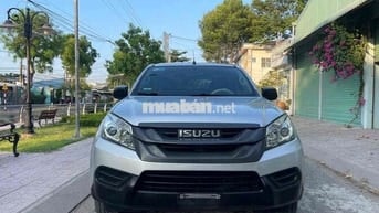 Isuzu Mu X 2017 2.5 4X2 MT - 101000 km