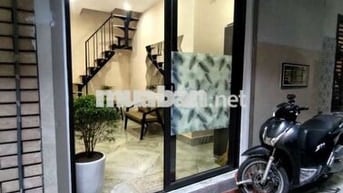 Chính chủ bán nhà  ngõ 166 tân mai