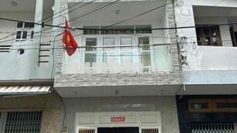 Cho Thuê Nhà Nguyên Căn Mặt Tiền Kinh doanh Bình Phú 2. P10. Quận