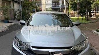 Honda Civic 2018 1.8 E - 950000 km