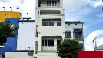 Mặt Tiền Nguyễn Oanh Có Thang Máy, PCCC Gần Đại Học Công Nghiệp TPHCM.