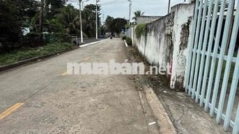 cho thuê 500mv đất có 250mv kho Q12 - Giá: 20tr/th