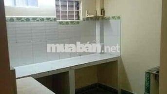 Nhà 45m ngang 4,2m, cách đường lớn chỉ 15m, sổ riêng