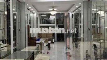 Cho thuê nhà mặt tiền Ngô Gia Tự, Phường 2, Quận 10