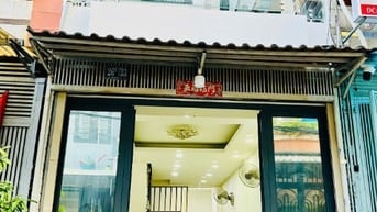 Nhà Phố Trung Tâm Quận 11 - Full Nội Thất - Nhà đẹp như khách sạn