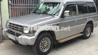 Mitsubishi Pajero 2003 X 3.0 - 300000 km