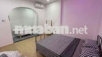 phòng trong nhà mặt tiền hoàng diệu