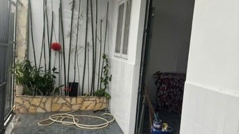 Bán nhà hẻm oto Trung tâm đường Lò Lu Quận 09 cũ TP Thủ Đức, TP HCM.