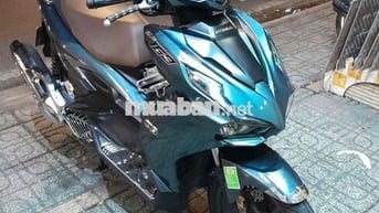 Honda Air Blade 160 Special Edition Xanh đen