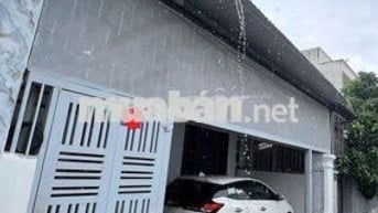 bán nhà H xe hơi H. Tấn Phát 60x 10m x 2 tầng chỉ 6.2 tỷ cách kcx 300m