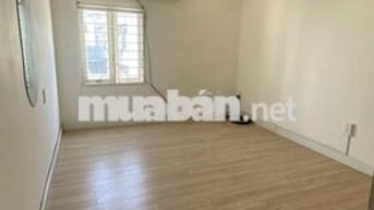 Nhà Mặt Tiền Đường Bạch Mã Tiện Ở + VP Công Ty