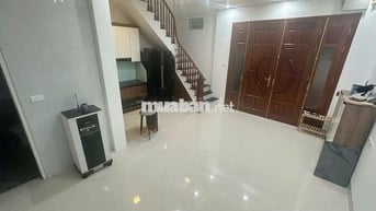 CHÍNH CHỦ - NHÀ THỊNH LIỆT - GIÁP NHỊ