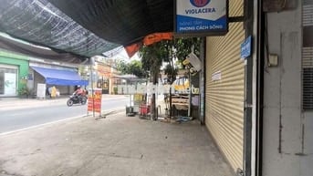 Mặt bằng mặt tiền đường diện tích 80m chưa tính sân