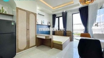 STUDIO BAN CÔNG THOÁNG MÁT GẦN CÔNG VIÊN LÀNG HOA