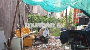 BÁN LỖ LÔ ĐẤT 110M2 HẺM TO 2129 HUỲNH TẤN PHÁT THỔ CƯ XÂY DỰNG TƯ DO