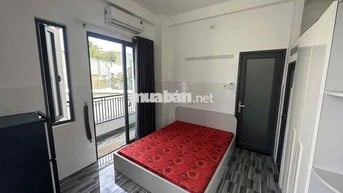 Cho thuê CHDV có ban công, view siêu đẹp ở Quận 3