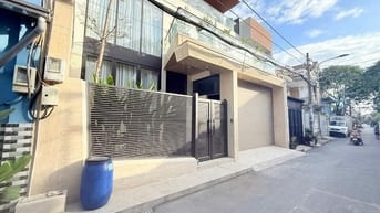 Nhà Quận 2-View Đẹp-Khu Phân Lô 5m x 11m-Hàng Xóm Văn Minh-Tiện Nghi