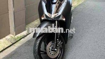 SH150i 2018ABS đen nhám xe lướt chính chủ