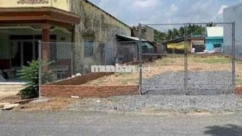 Bán nhanh miếng đất ngộp mặt tiền