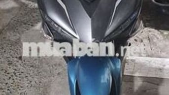 cần bán 1 e Exciter  năm 2020. Xe chính chủ nha.